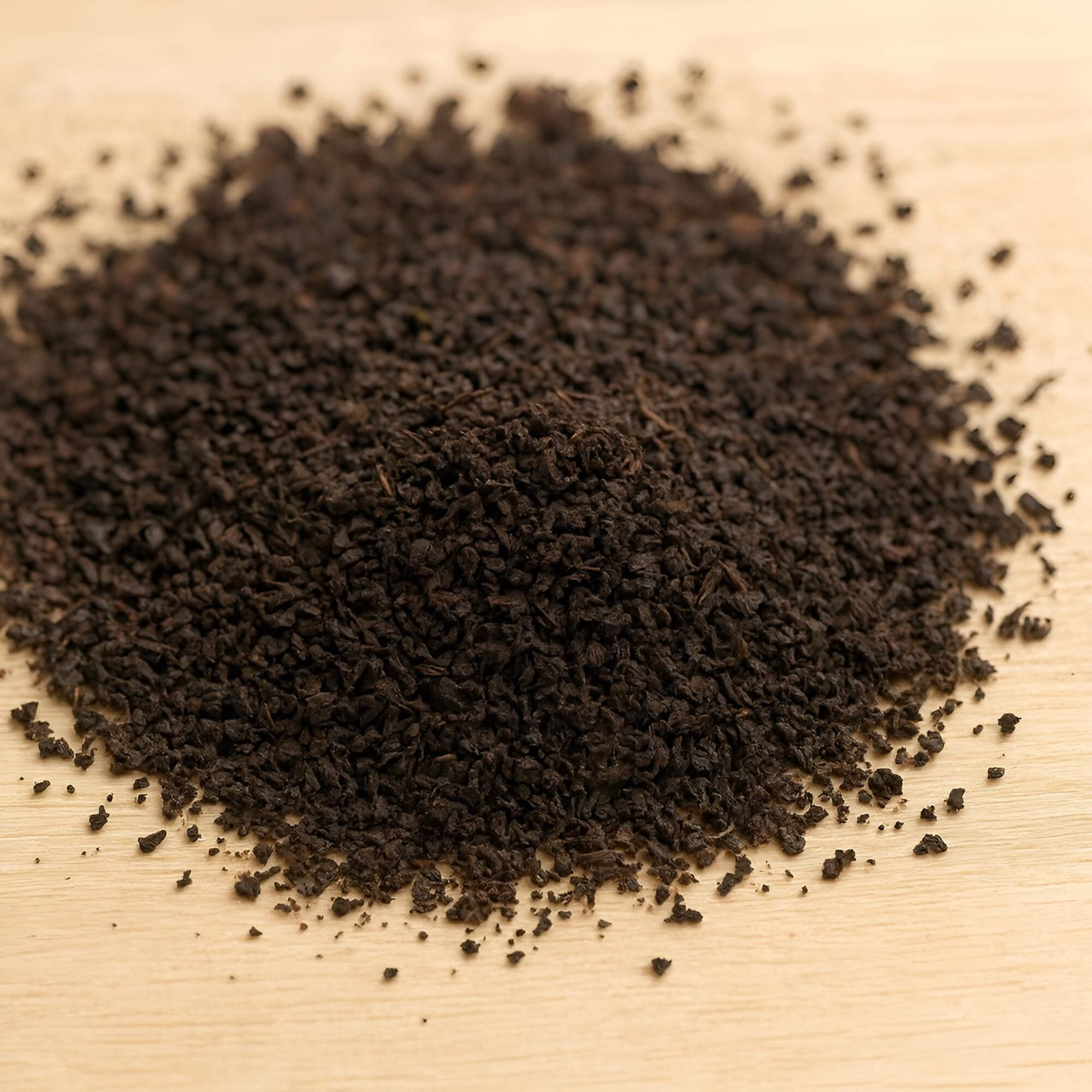 Battler Schwarzer Ceylon Tee „Gold Elephant“ – Premium FBOP Schwarztee aus Sri Lanka in Metalldose 400g